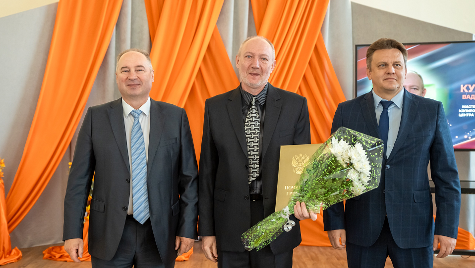 Кого наградили ко Дню металлурга