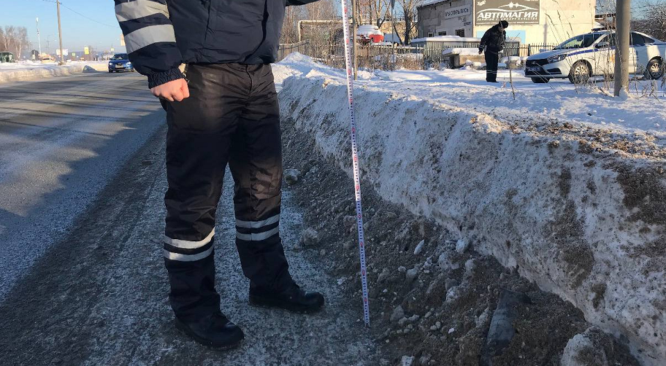 Полевская автоинспекция привлекла к ответственности за плохую уборку снега