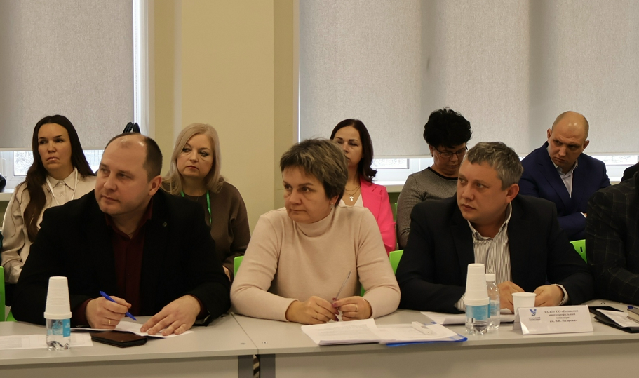 Руководство Полевского многопрофильного техникума участвовало в "Вектор профтеха - 2026"