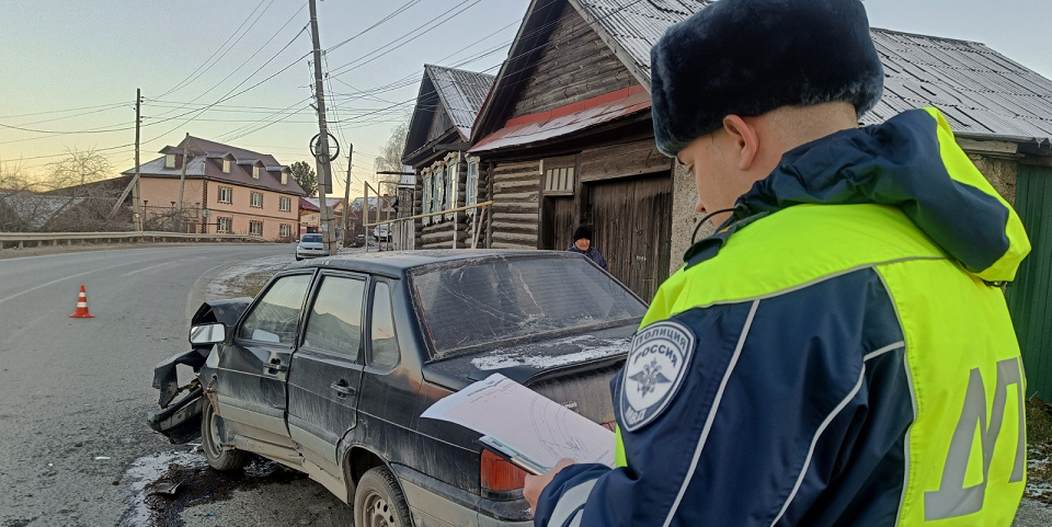 Два пьяных ДТП за сутки и трассы в снегу. Рассказывает ГАИ