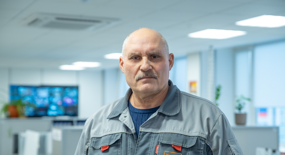 Опыту не учатся, опытом делятся. Рассказ об Андрее Лейбере, ветеране СТЗ