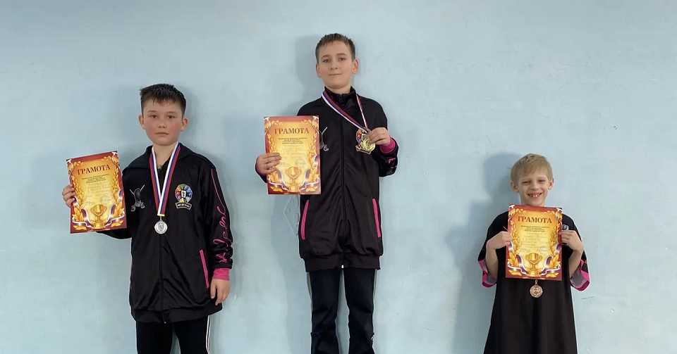 Полевские юные фехтовальщики определили сильнейших