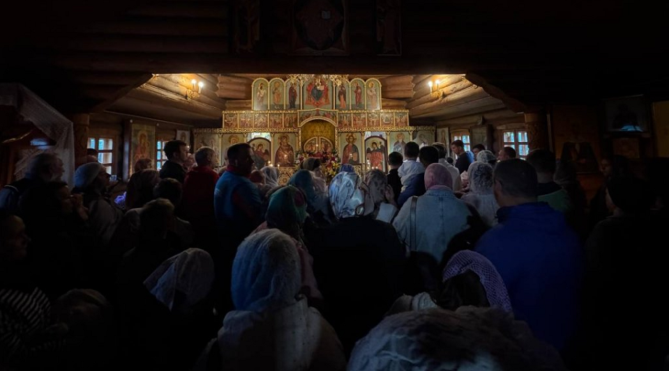 50 человек вышли из Чусовой православными