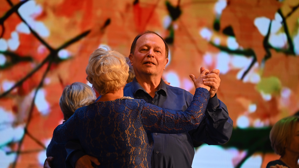 Мои года - мое богатство! На большой сцене ДК СТЗ прошел отличный концерт!