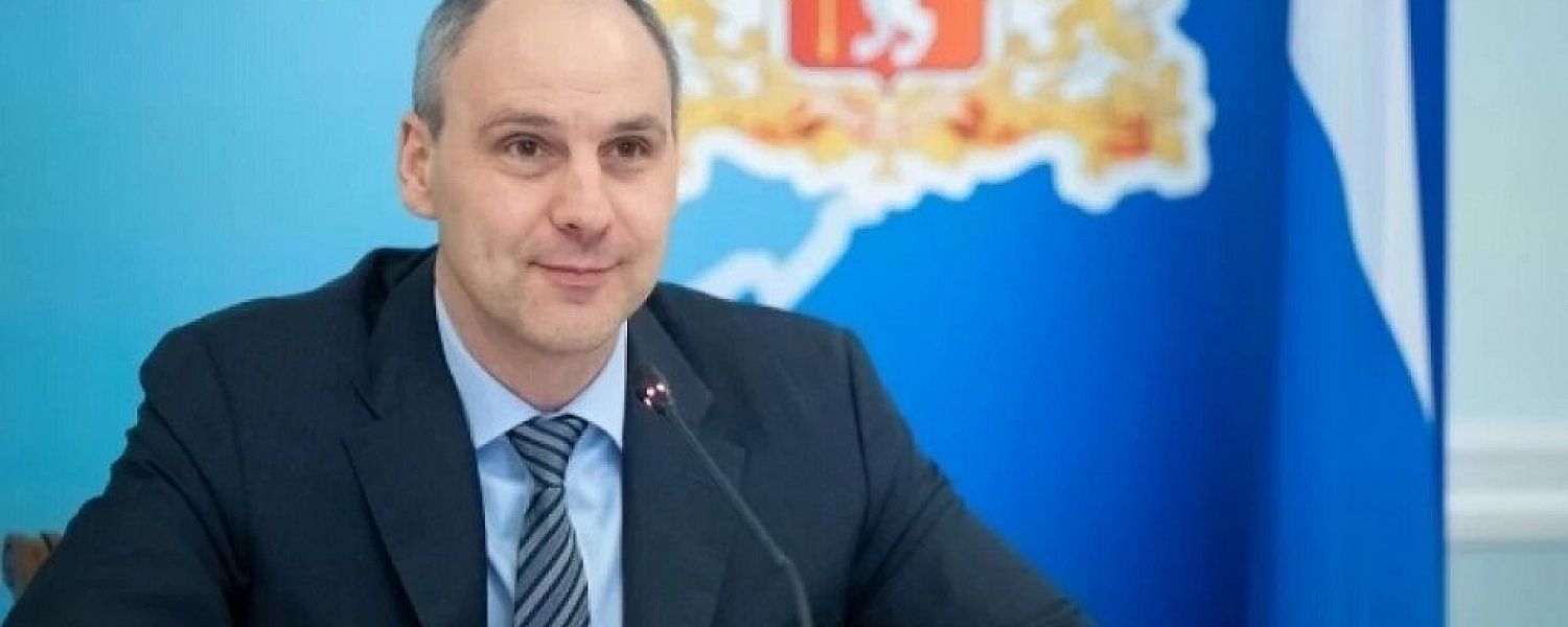 Денис Паслер поручил обеспечить безопасность школ в связи с началом учебного года и выборами